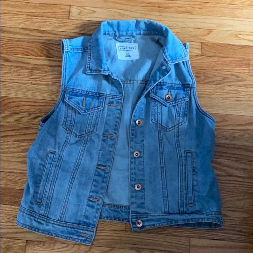 jean vest